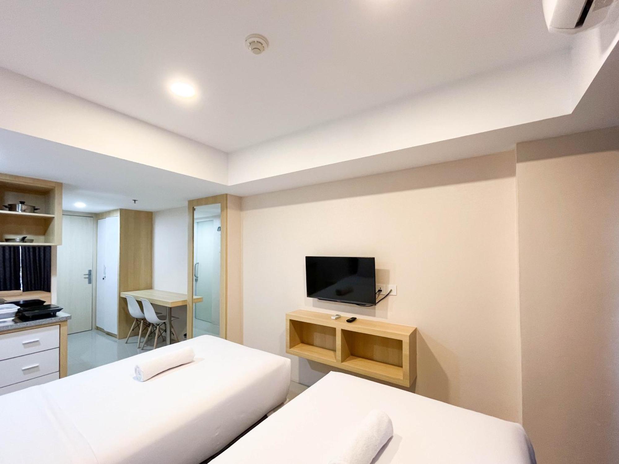 Comfortable And Tidy Studio De Prima Apartment By Travelio เมดาน ภายนอก รูปภาพ